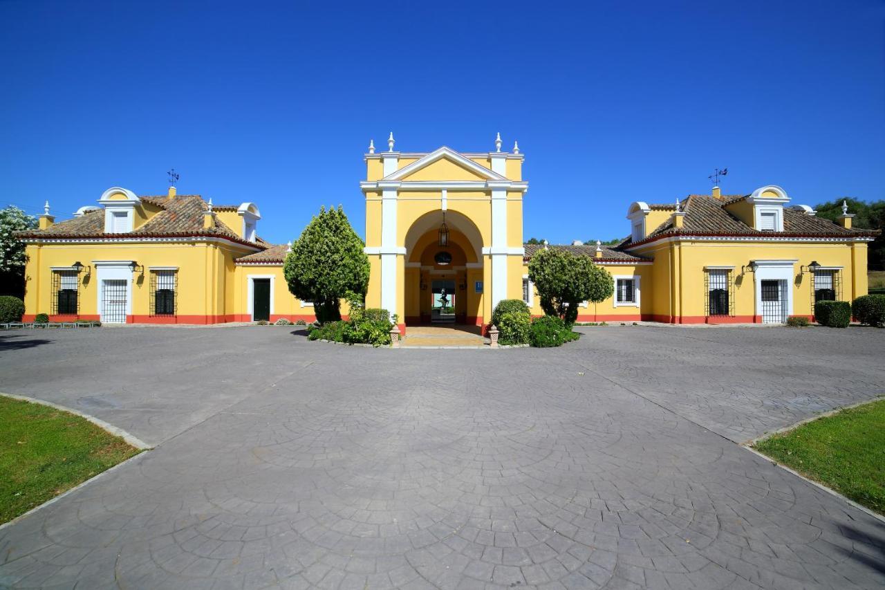 Hotel Hacienda Montenmedio Vejer de la Frontera Exterior photo