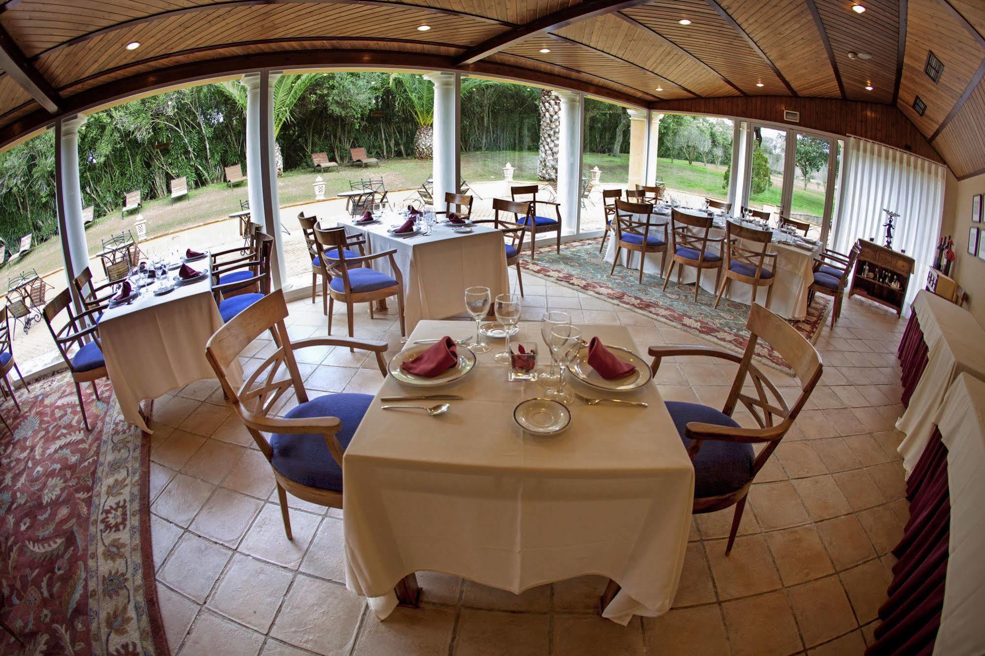 Hotel Hacienda Montenmedio Vejer de la Frontera Exterior photo